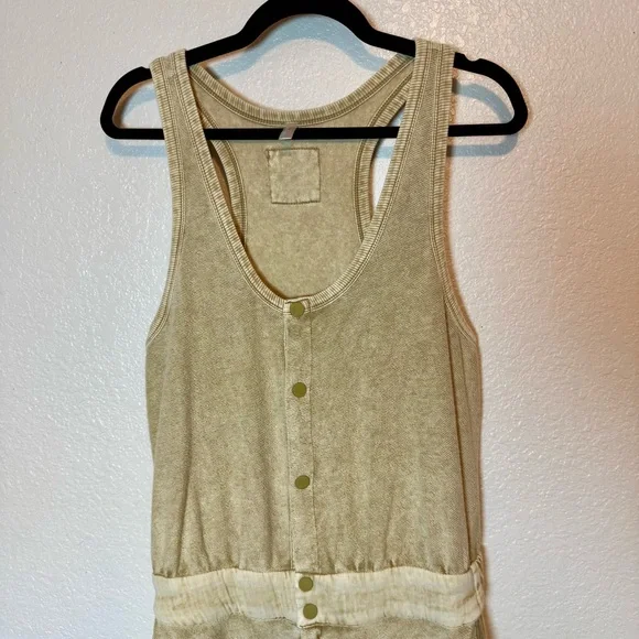 NWOT Free People Movement Timko Onesie Utility Jumpsuit Wide Leg Neutral Tan Med - Picture 3 of 12